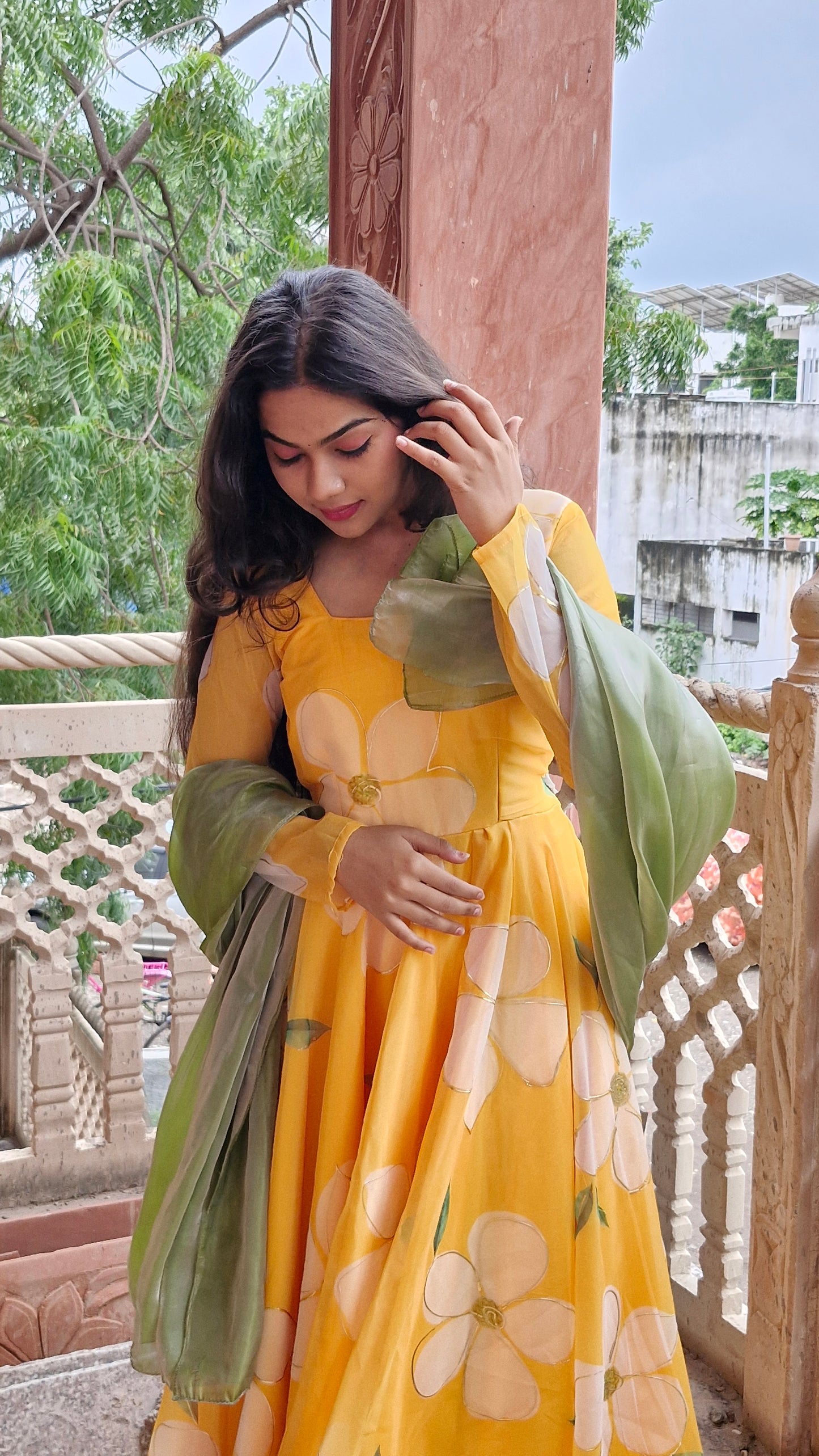 orgenza Anarkali set